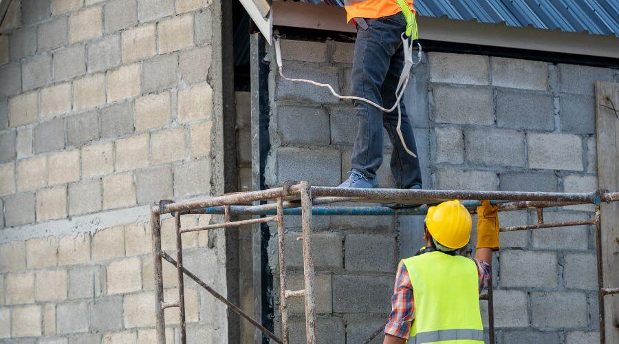 Expert Emergency Roof Repairs services in New Albany, IN